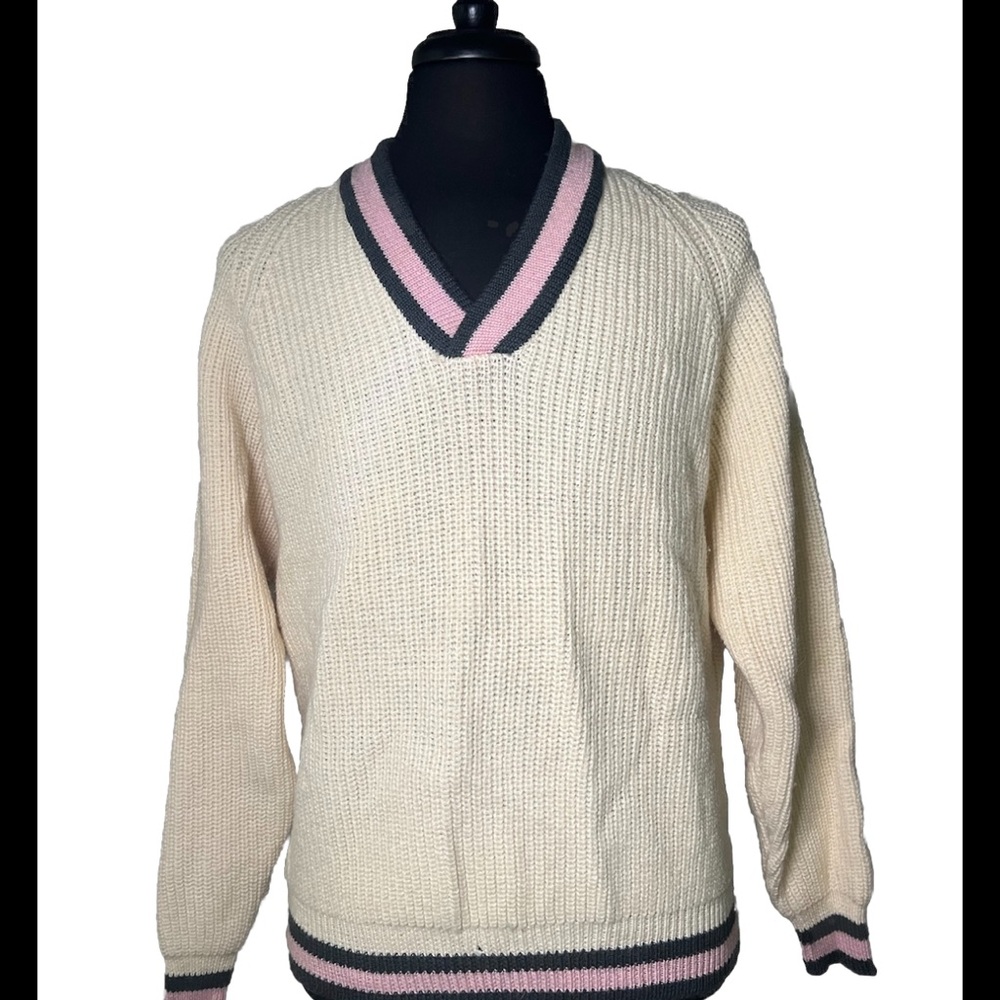 CLAIBORNE Men’s True Vintage Sweater XL 100% Wool PREPPY V-Neck